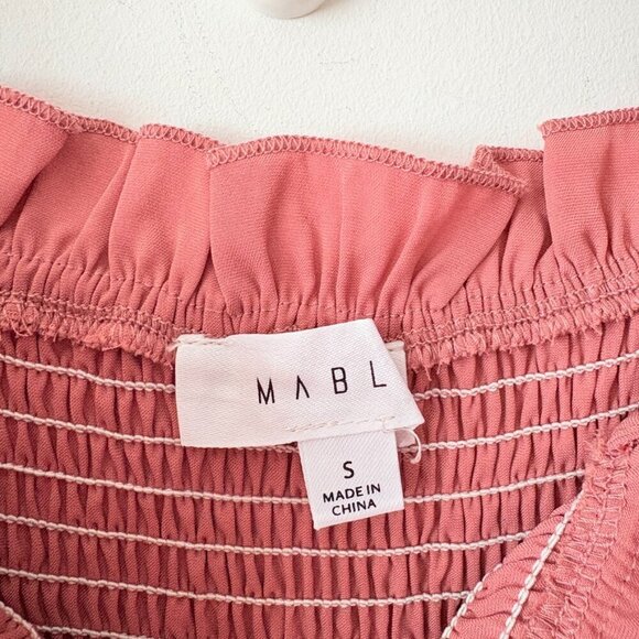 Mable Satin Smocked Fitted Ruffled Midi Dress Mauve Size Small - Picture 12 of 13